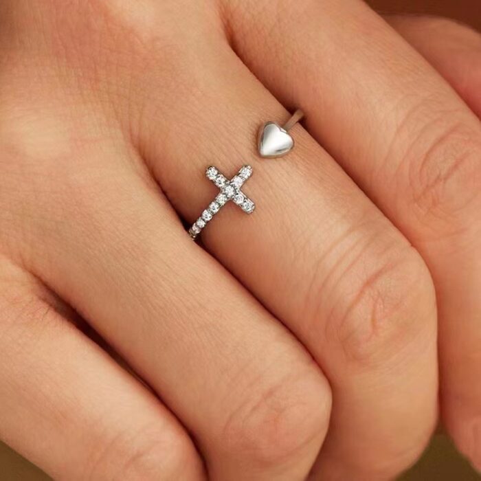 Bague « Croix Stellaire »