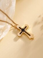 Collier « Croix Harmonie »