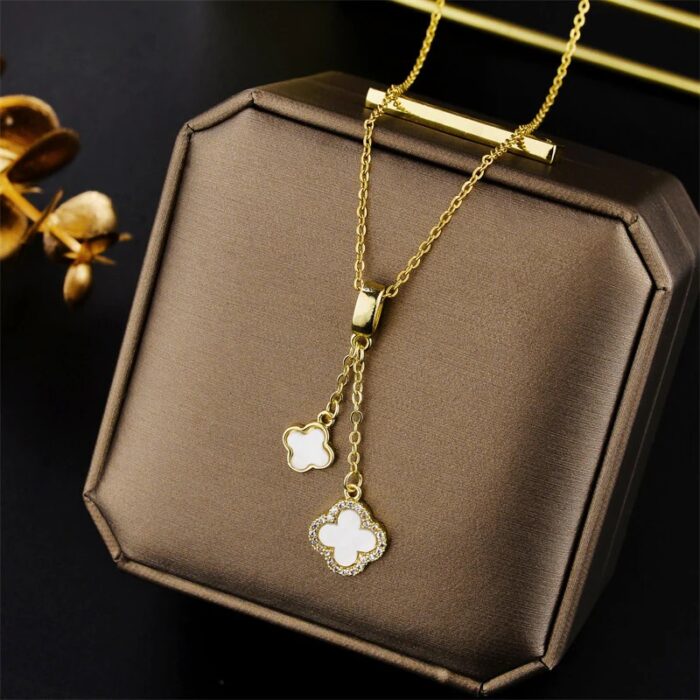 Collier « Trèfle Éclatant »